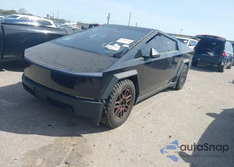 2024 Tesla Cybertruck All-Wheel Drive from USA, damaged, VIN 7G2CEHED2RA043630